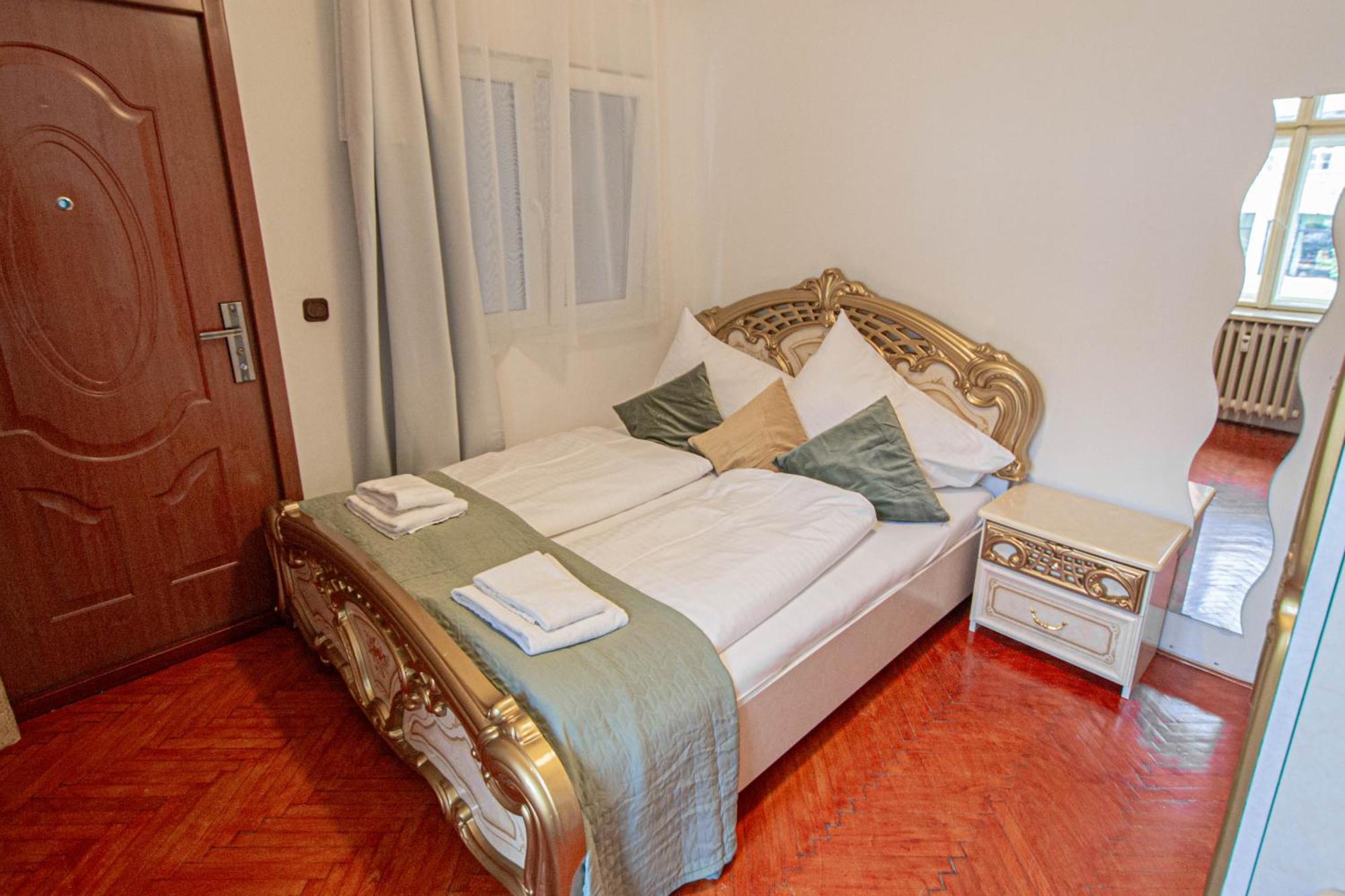 The Grand Royal 3bdr Heart Of Old Town Appartamento