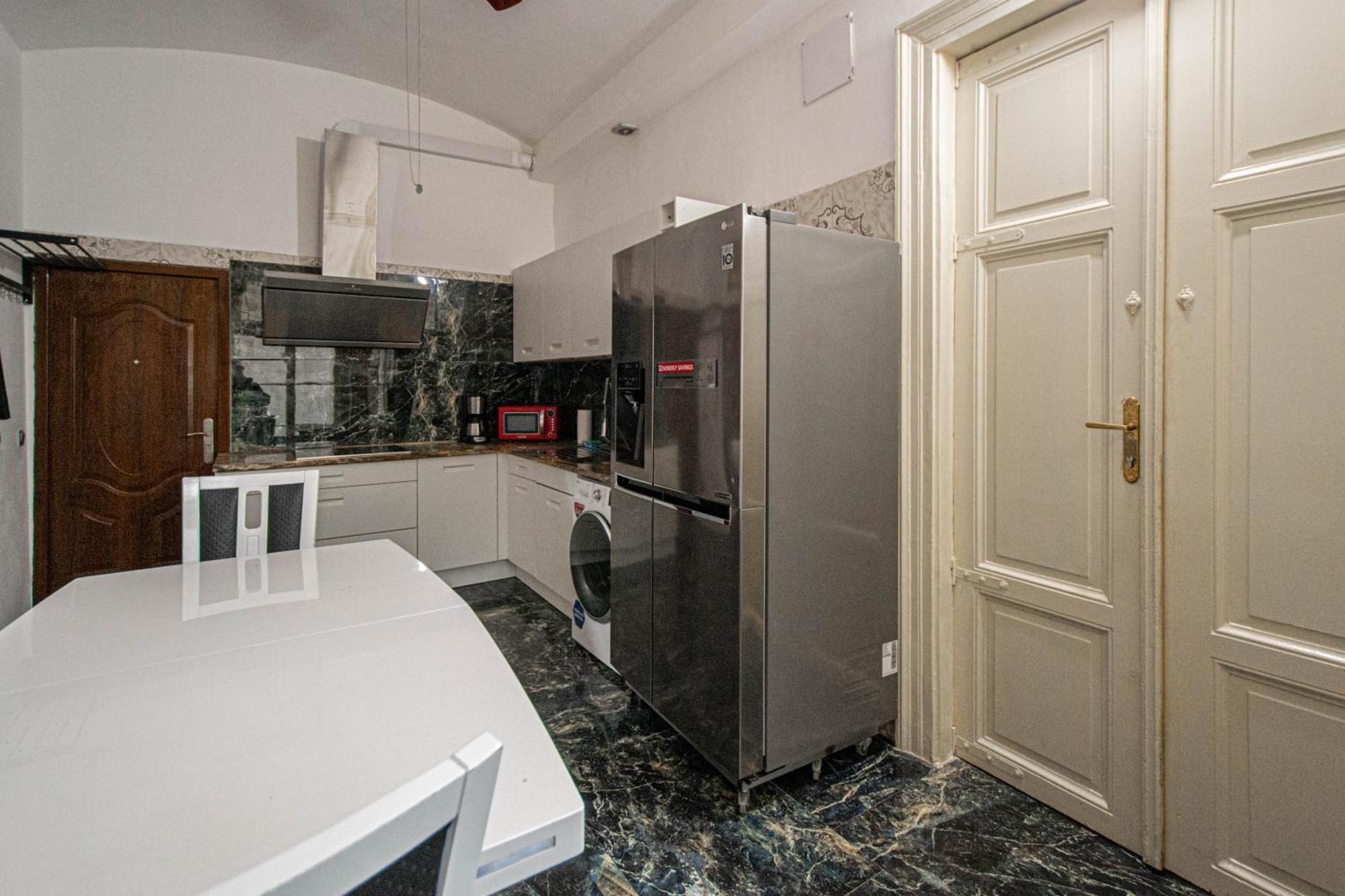 The Grand Royal 3bdr Heart Of Old Town Appartamento *